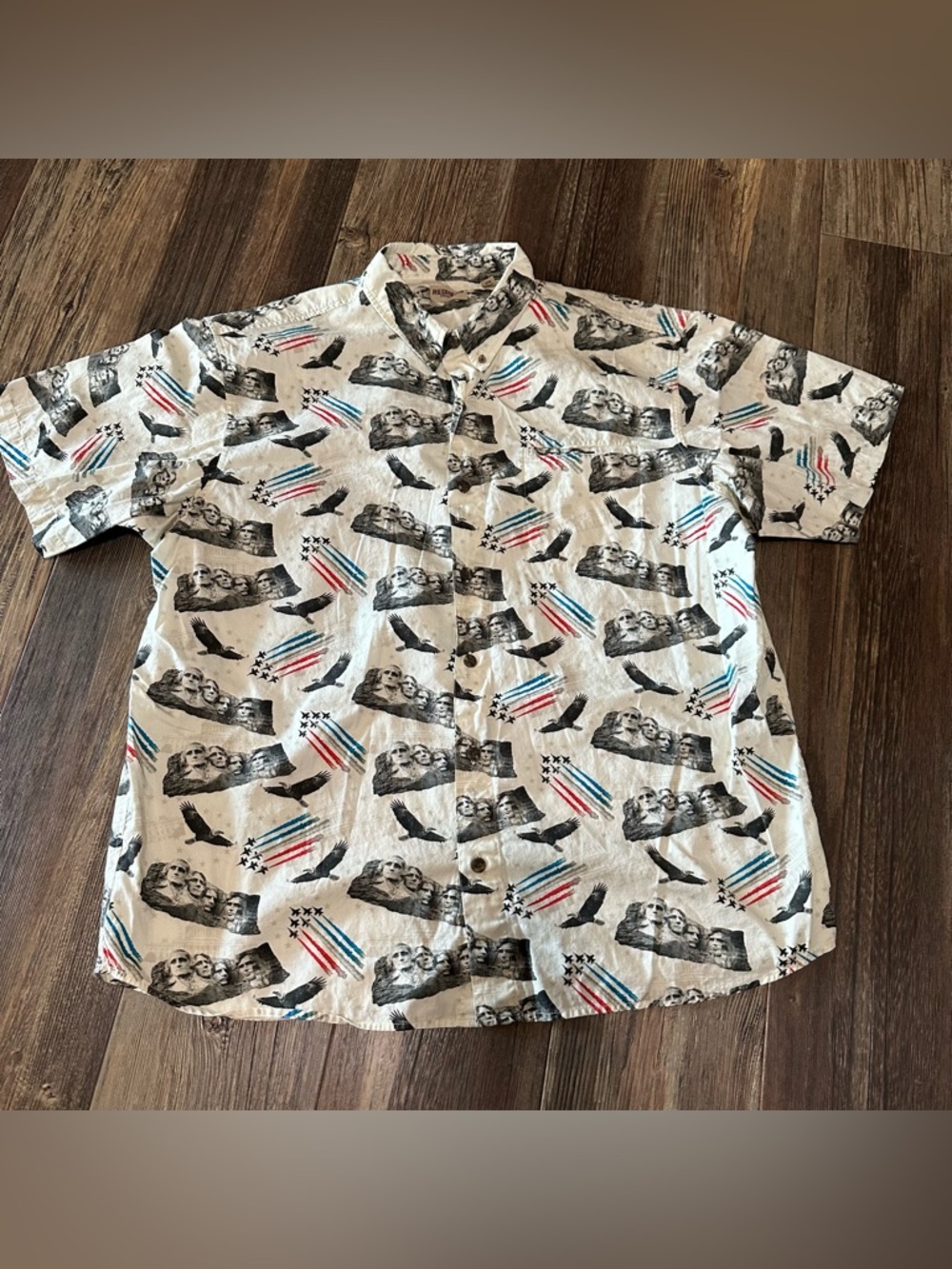 Redhead patriotic men’s 2XL button up shirt Mount Rushmore, bald eagle & jets